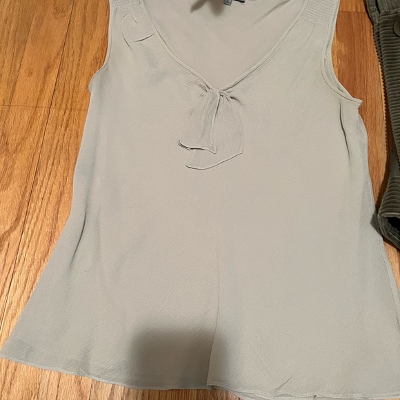 Anne Klein New York Sleeveless top - Picture 2 of 4
